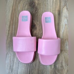 dv by Dolce Vita Pink Slide Sandals – Size 8 – LNC